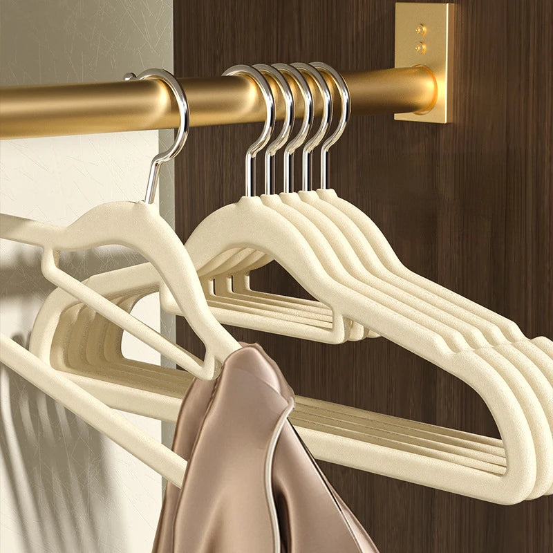 10Pcs Space Saving Flocking Hanger Adult Non-Slip Clothes Coat Clothes Hangers Drying Anti-skid Hanging Wardrobe Organizer