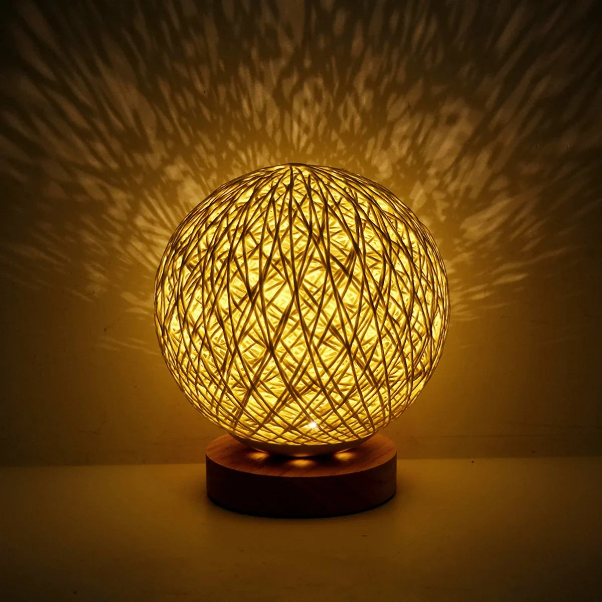 LED Moon Table Lamp Hand-Knit Lampshade Wood Table Ball Light with USB Charged Rattan Ball Lamp Modern Bedside Night Lamp